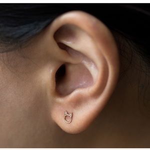 🐱TINY KITTEN EARRING POSTS🐱